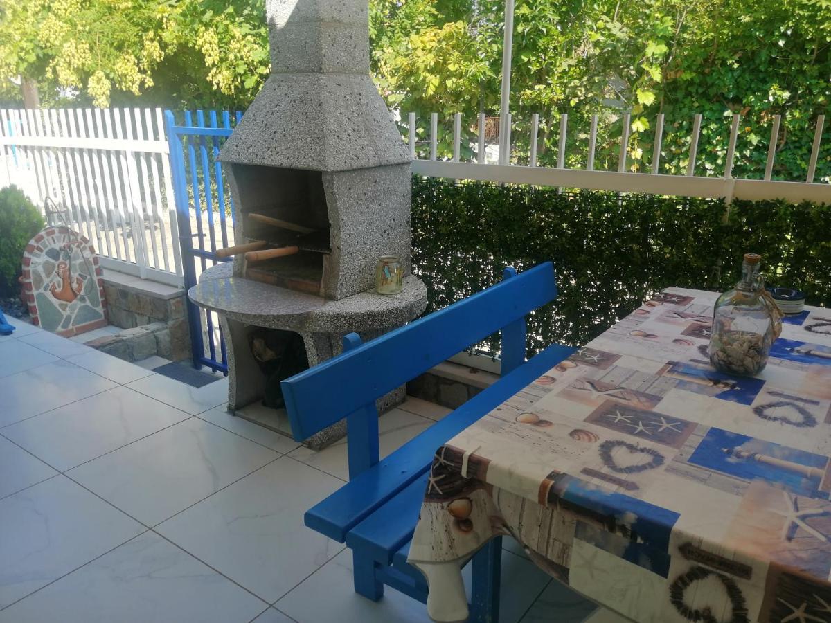 Villa Blue House Nea Kallikrateia Экстерьер фото